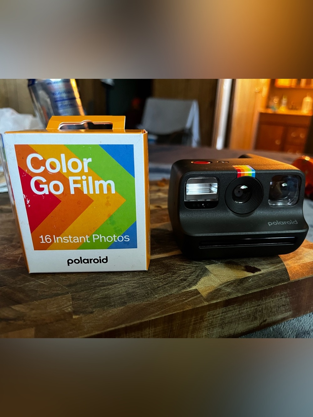 Polaroid Go Generation 2 mini Instant Camera with 15 photo Cartridge